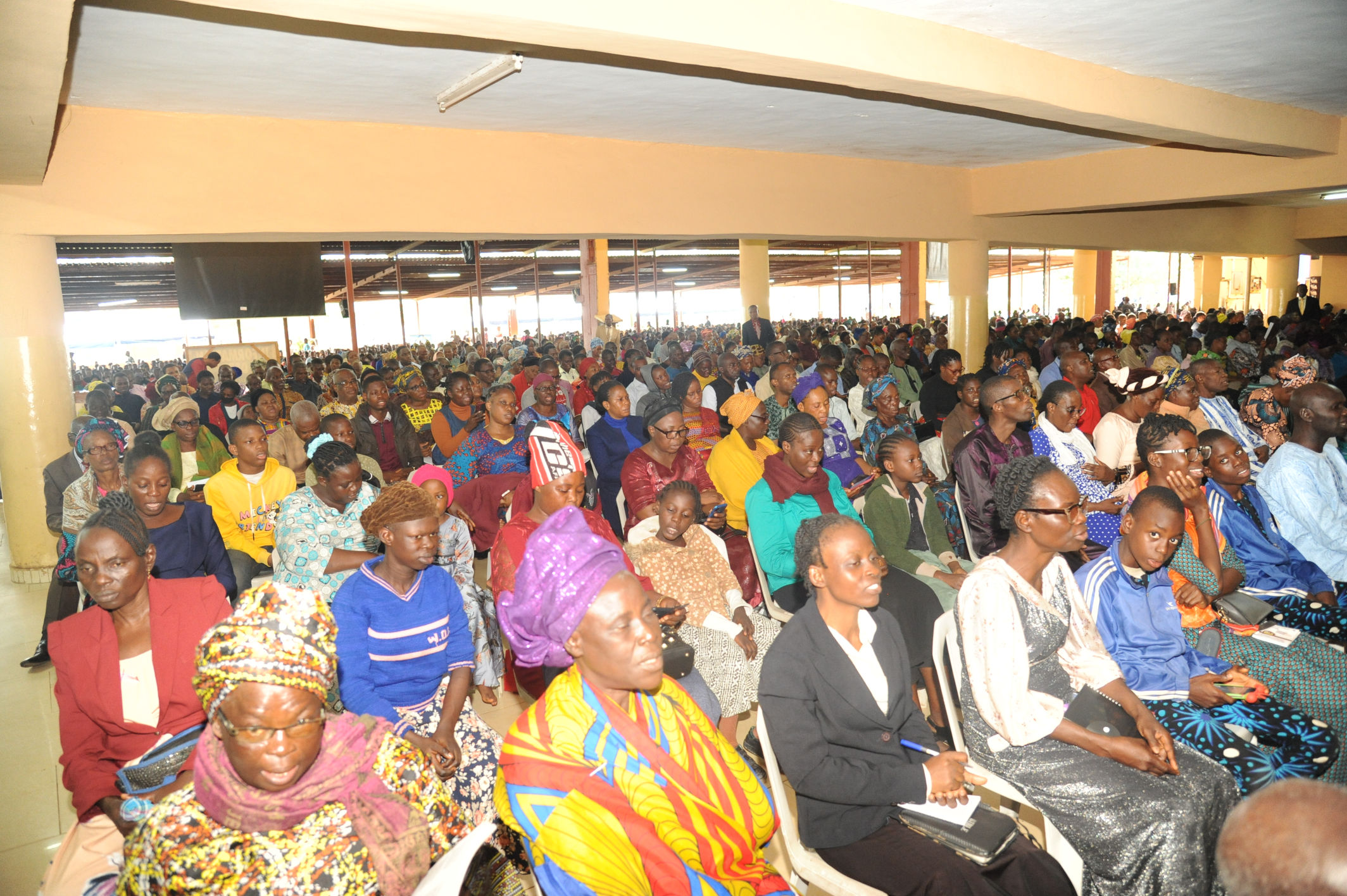 Cross Section Camp 2022 Congregation