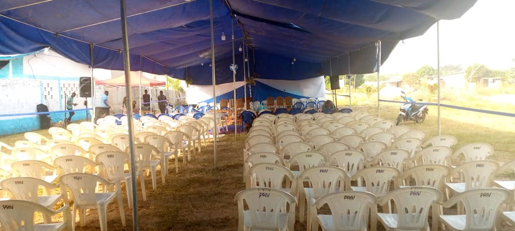 giant tent